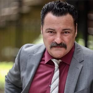 Meet your Posher, Denny